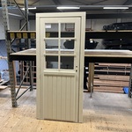 Deurkozijn, wit gespoten, enkel glas Hillhout